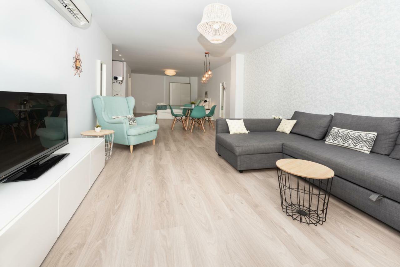 Апартаменти Fantasticos Lofts Malagueta Малага Екстер'єр фото