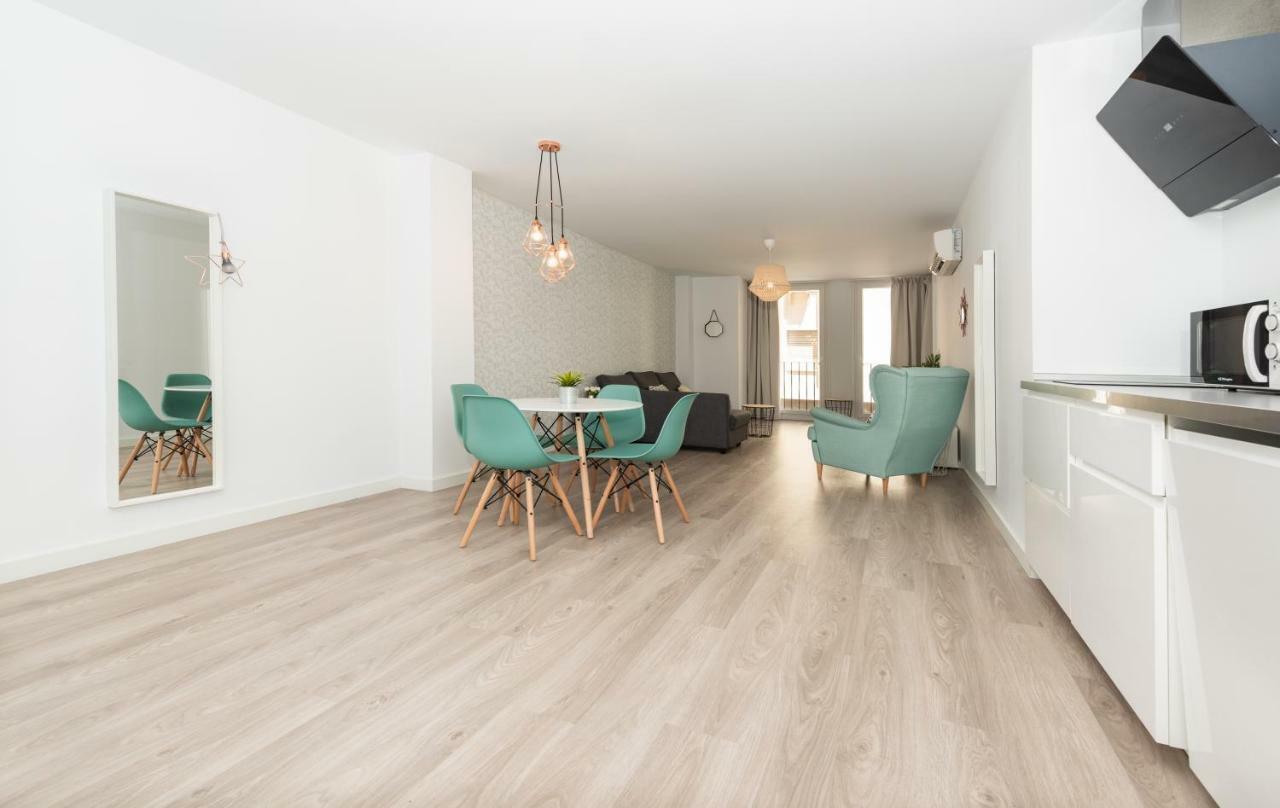 Апартаменти Fantasticos Lofts Malagueta Малага Екстер'єр фото